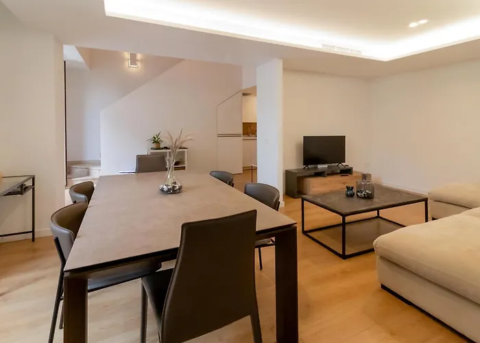 Nt Luxury Central Duplex With Terrace & Parking